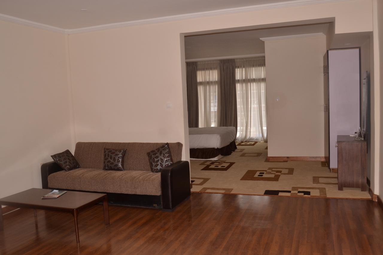 Grand Gato Hotel And Tours Harar Bagian luar foto